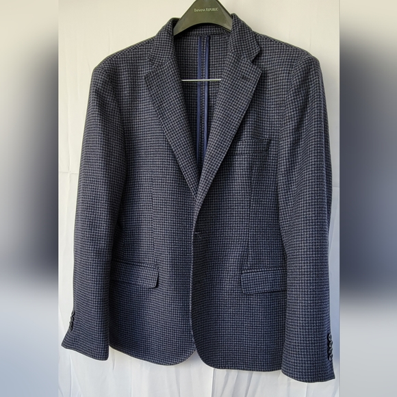 8 Essentials Men's Blazer/ Sport Coat, Size 42 R, Wool Blend Made in Italy - Picture 1 of 11